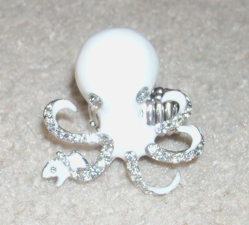 White octopus ring with gem - octopus,